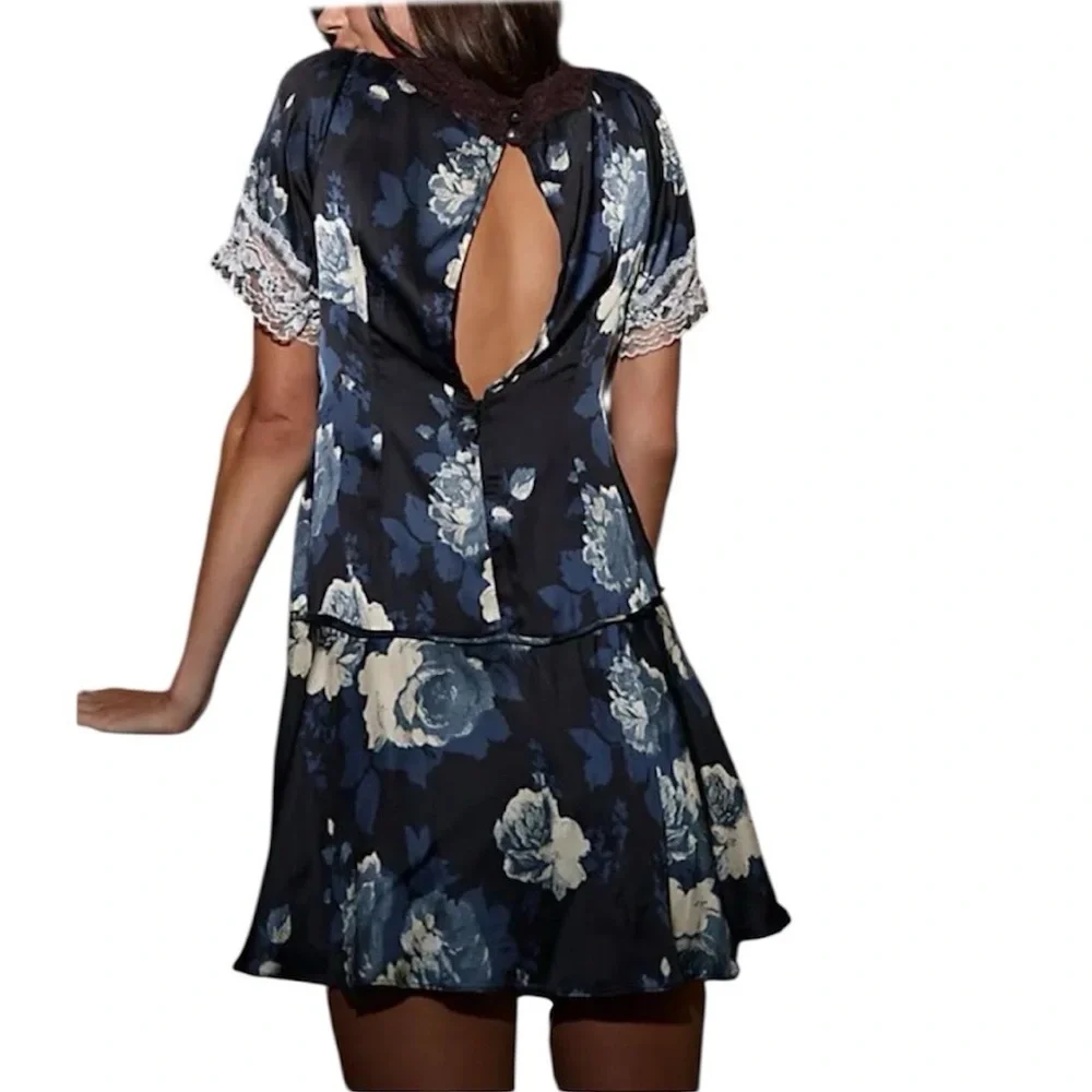 Free People Printed Mini Dress - Black Combo
Size Small - Picture 2 of 15
